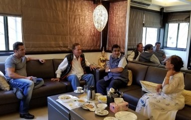 Union Minister Nitin Gadkari meets Salman Khan, Salim Khan as part of outreach programme