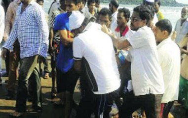 Six people out on picnic drown in sea