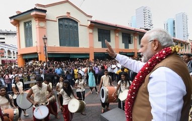 Singapore band performs Raghupati Raghav Raja Ram for PM Narendra Modi