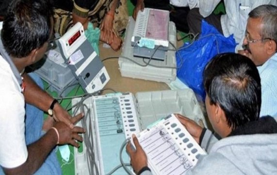 Kairana Lok Sabha Bypoll Results 2018: RLD's Tabassum Hasan ahead of BJP's Mriganka Singh
