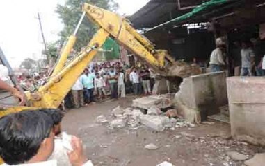 Madhya Pradesh: Shameful! Dead Body taken in a trash truck by authorities