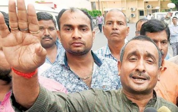 Govt orders CBI probe in Unnao gang rape case, MLA booked