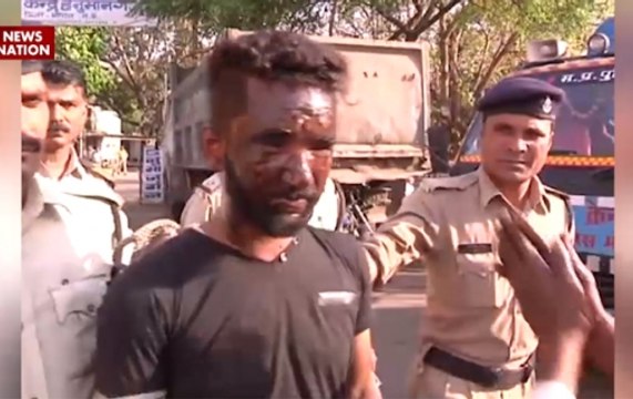 Uttar Pradesh: College girls hit rape accused with slippers