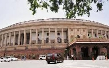 Punjab Congress MPs stands on Parliament's terrace,  protest against 39 Indian killed