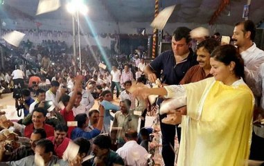 Rs 25-30 lakh showered in 5 minutes in the presence of BJP MP