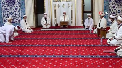 Ahlat'ta okutulan 2 bin 814 hatim Kadir Gecesi bağışlandı