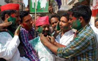 Nation Reporter: Big jolt to BJP;  SP registers victory in Gorakhpur,Phulpur by-polls