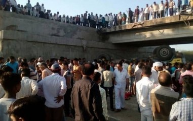 26 killed after truck skids off Highway, falls into drain in Gujarat's Bhavnagar