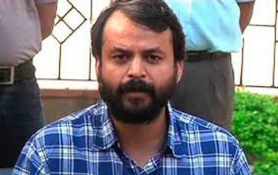 AAP's Ashish Khaitan alleges he was manhandled at Delhi Secretariat