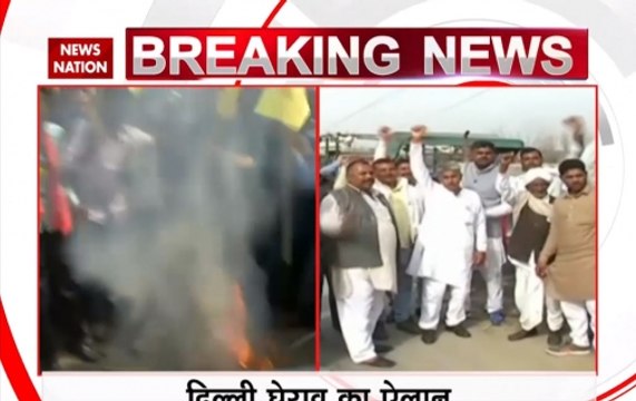 Security beefed up on Delhi border as farmers' march to capital