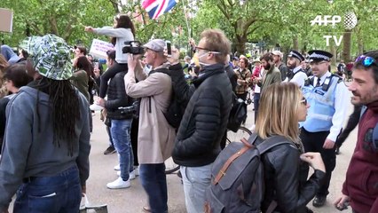 Se multiplican las protestas contra el confinamiento en Europa