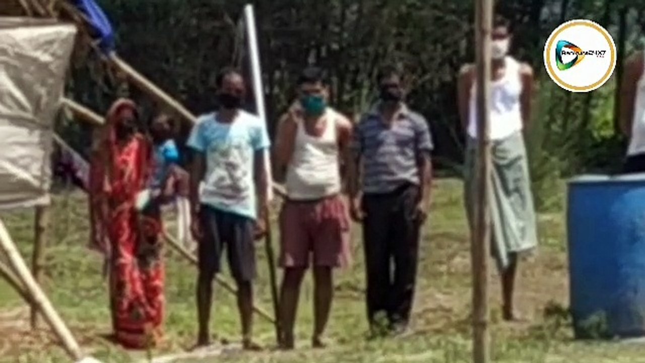 মহারাষ্ট্রের রেড জোন থেকে গ্রামে পরিযায়ী শ্রমিকের দল, করোনা ঠেকাতে অভিনব পন্থা গ্রামবাসীদের।