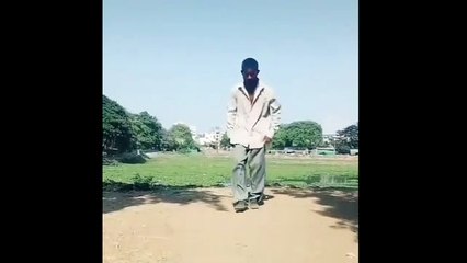 டிக் டாக்கில் கலக்கும் சாமானியர்.. இன்னாம்மா ஆடுறார் - வீடியோ