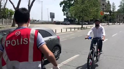 Bisikletle işe giden güvenlik görevlisi trafik denetimine takıldı