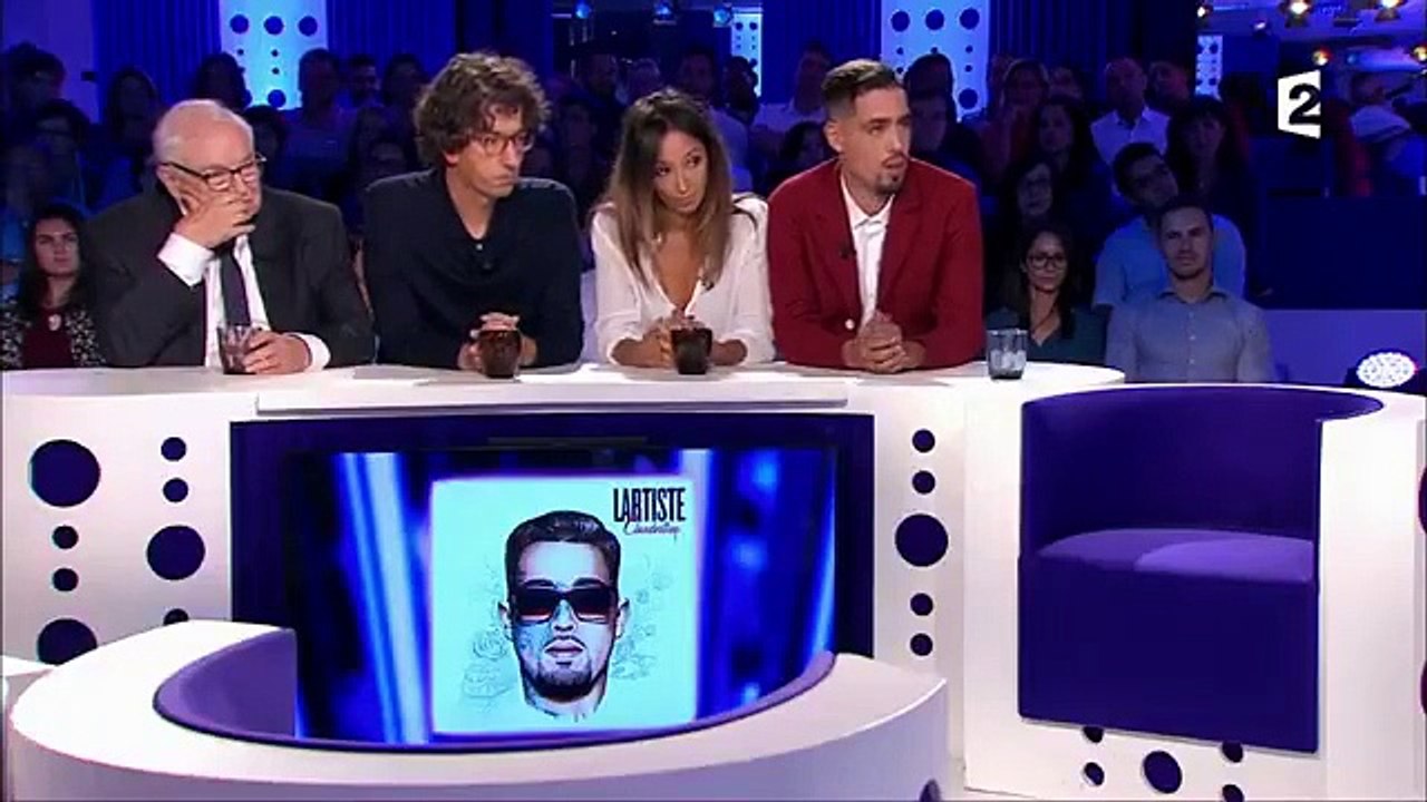 LARTISTE : "UN AMI NOIR M'A DIT QU'IL NE SORTIRAIT JAMAIS AVEC UNE FEMME NOIRE" LartisteLartiste, le rappeur de la chanson à succès "chocolat" était de passage hier dans l'émission "On est pas couché" sur France 2.Ce dernier a raconté l'origine de la
