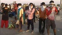 Lockdown: Migrant workers stranded at Delhi-Ghaziabad border