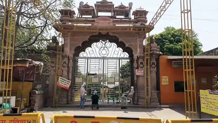 दतिया की जनता की मांग, धार्मिक स्थल सोशल डिस्टेंसिंग का पालन कर खोले जाएं