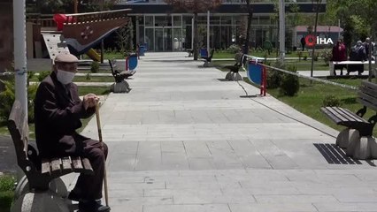 Van'da 65 yaş üstü vatandaşlar parklara akın etti