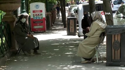 65 yaş üstü tekrar sokaklarda