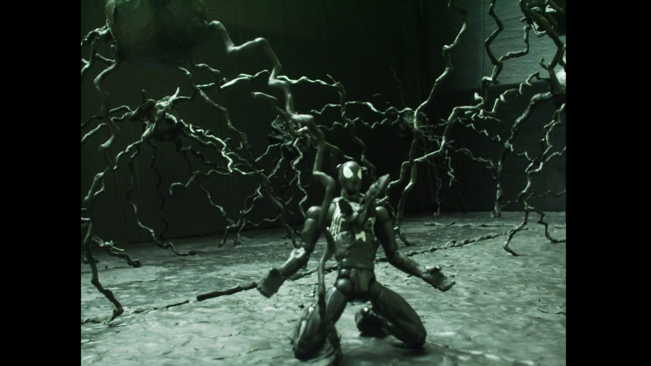 Spider-Man vs. Symbiote Spider-Man - Spider-Man Ultimate 3