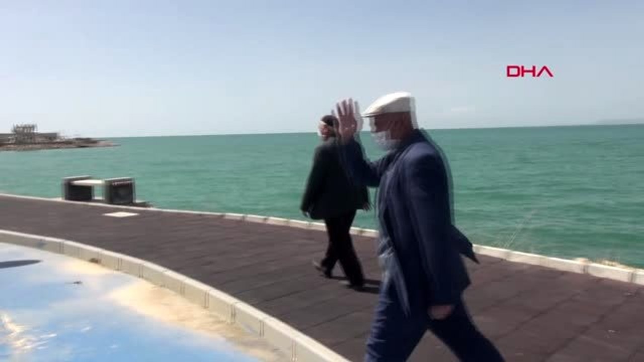 VAN 65 yaş ve üstü, Van Gölü'nün eşsiz manzarasını izledi