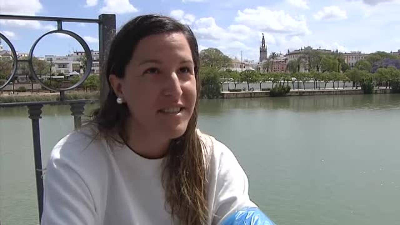 Una media de 14 horas frente a la pantalla puede tener consecuencias para la visión