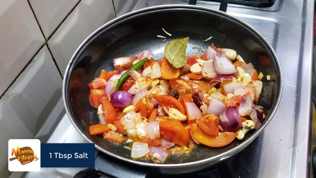 Shahi Paneer Recipe/hotel style शाही पनीर/easy shahi paneer reicpe in Hindi maddlykitchen