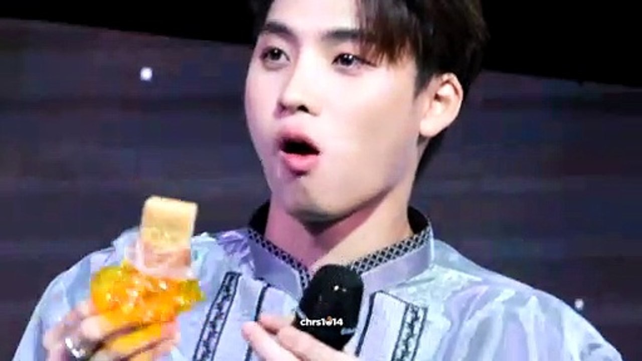 191130 Food Tasting With Mean Phiravich (Mean On Fire)