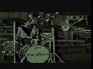 The Dukes - Friday On My Mind