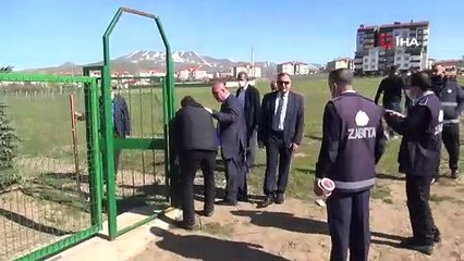 Van Gölü sahilindeki kaçak yapılar yıktırıldı