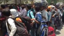 Lockdown 4.0: Labourers gather at Patparganj , VIDEO