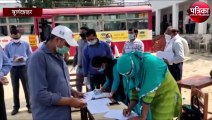 जिले में 125 बसों से 4200 मजदूर बुलंदशहर पहुंचे