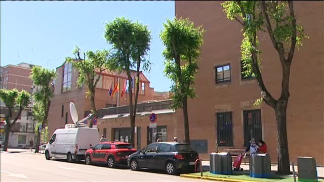 Móstoles acusa a la Comunidad de Madrid de trasladarle a una residencia cinco ancianos en condiciones lamentables