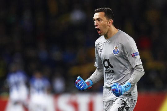 Agustín Marchesín (FC Porto): Best saves 19/20
