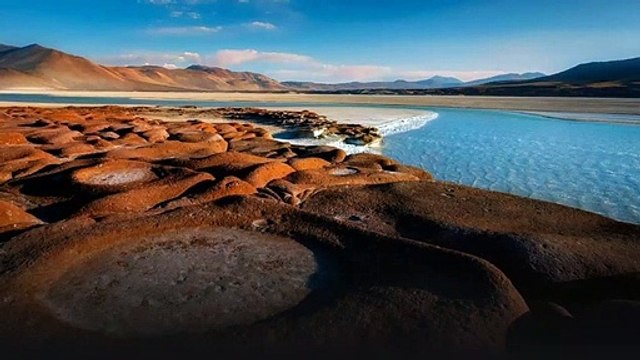 From the Atacama Desert to the Very Large Telescope in Chile
