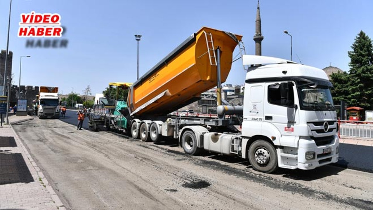 (18 Mayıs 2020) BAŞKAN BÜYÜKKILIÇ SİZ EVDE KALIN YETER Kİ  BİZ HİZMET ETMEYE HAZIRIZ