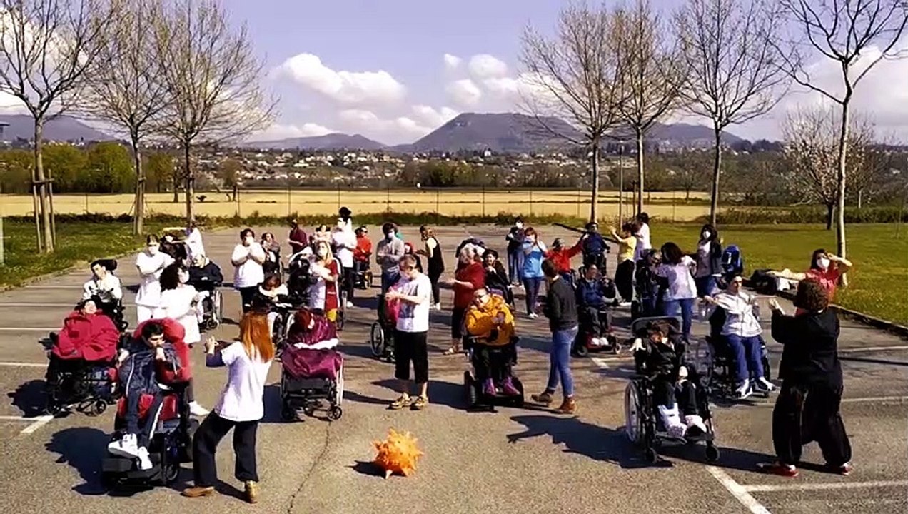 Merci aux 70 000 professionnels de santé des 2 800 établissements et services mutualistes