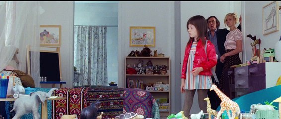 ¿Qué hacemos con Maisie? - Tráiler español