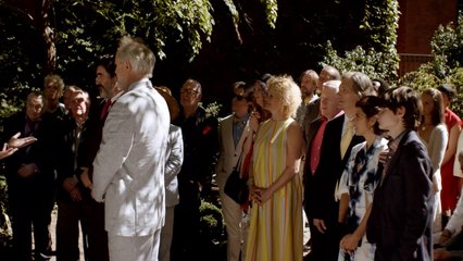 El amor es extraño - Tráiler español (doblado)