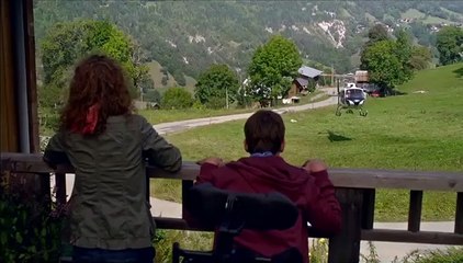 Con todas nuestras fuerzas - Tráiler español