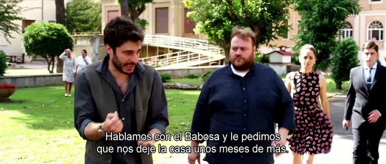 Una casa, la familia y un milagro - Tráiler español (v.o.s.)