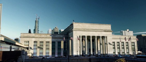 Glass (Cristal) - Tráiler español (doblado)