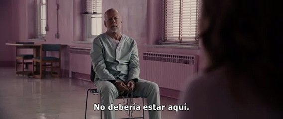 Glass (Cristal) - Tráiler final corto español (v.o.s.)