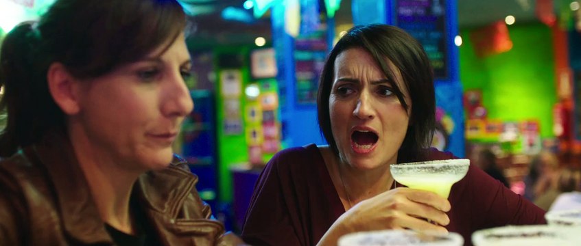 Bajo el mismo techo - Tráiler final