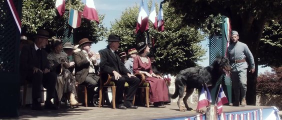 El collar rojo - Tráiler español (doblado)