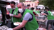 İHH, Ramazan'da evsizleri unutmadı