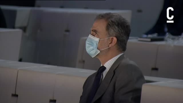 Los Reyes participan en la presentación de un informe sobre innovación