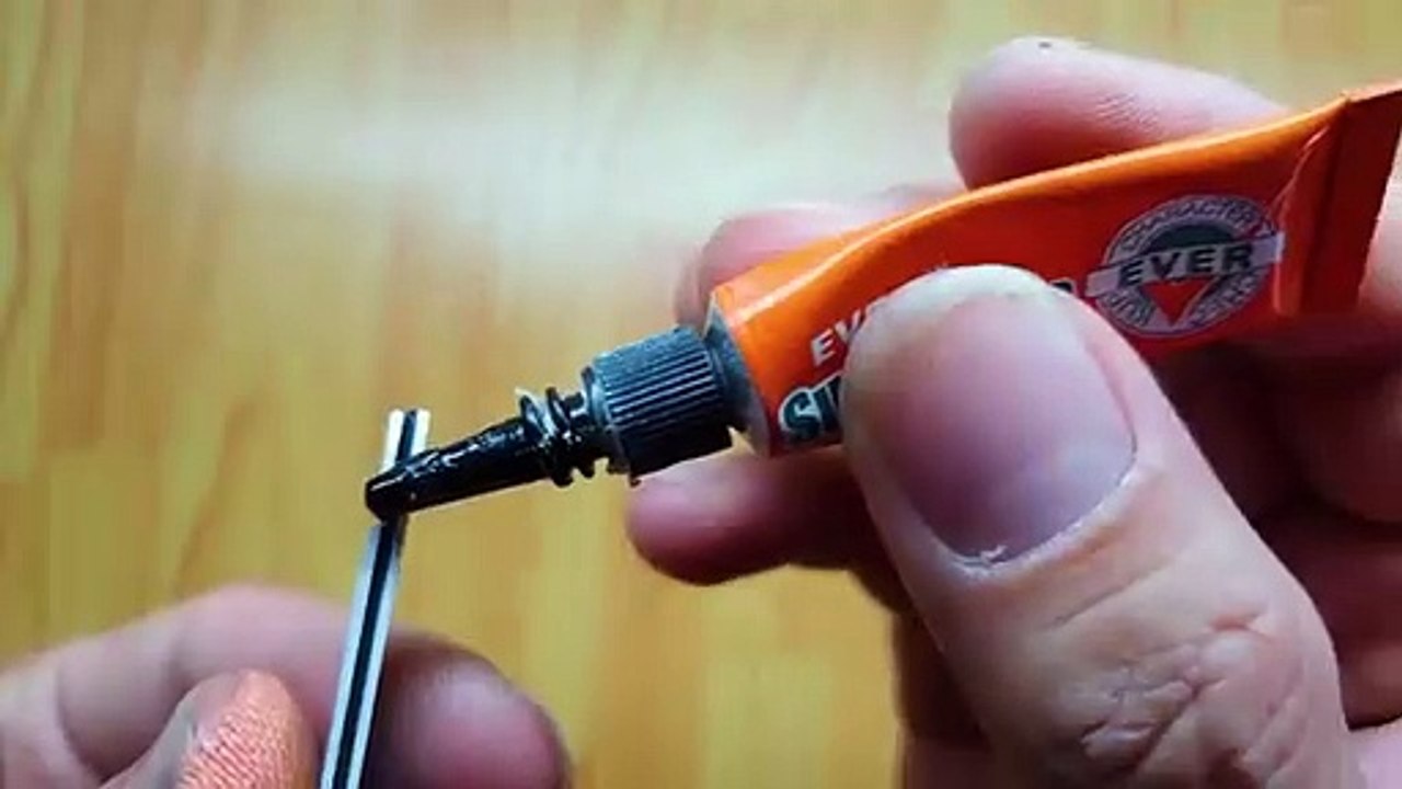 Awesome_Life_Hacks_-_How_To_Make_A_Simple_PUBG_Trigger_