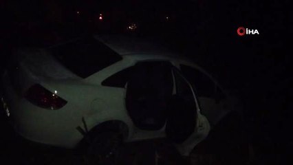 Önüne çıkan domuza çarpmamak için ani manevra yaptı, takla attı: 2 Yaralı