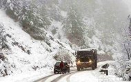 Speed News: Heavy snowfall in Uttarakhand's Kedarnath